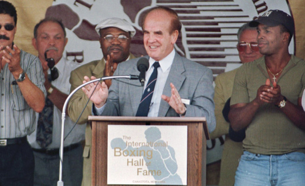 Exboxer, promoter, manager Mickey Duff dies at 84 Sports Illustrated