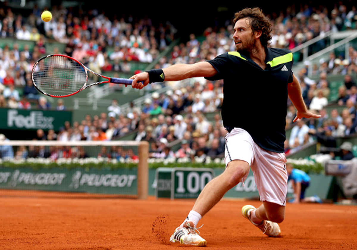 Ernests Gulbis brought his best tennis game against Roger Federer. (Matthew Stockman/Getty Images)