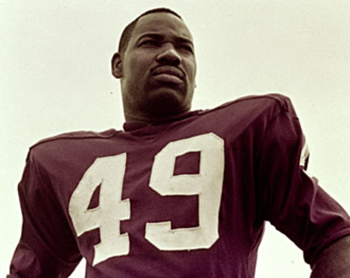 Bobby Mitchell was in the prime of his Hall of Fame career in 1963.