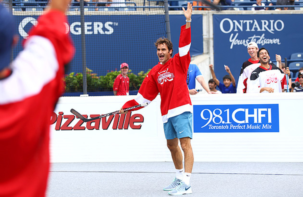 roger-federer-hockey-4.jpg