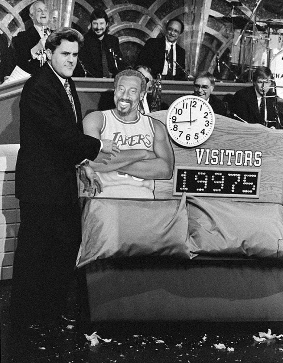 140206164109-1992-jay-leno-wilt-chamberlain-counter-single-image-cut.jpg