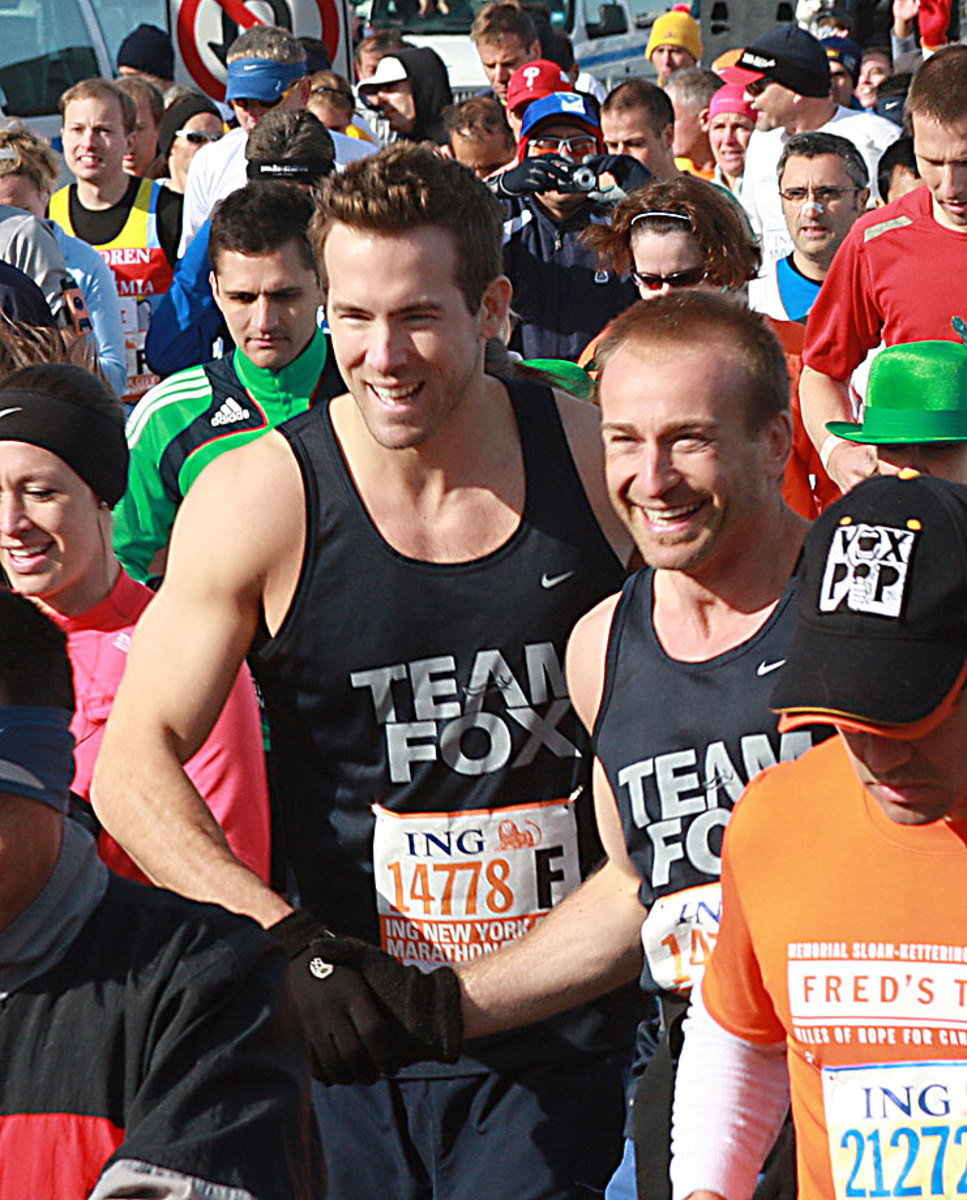 2008-1102-Ryan-Reynolds-NYC-Marathon.jpg