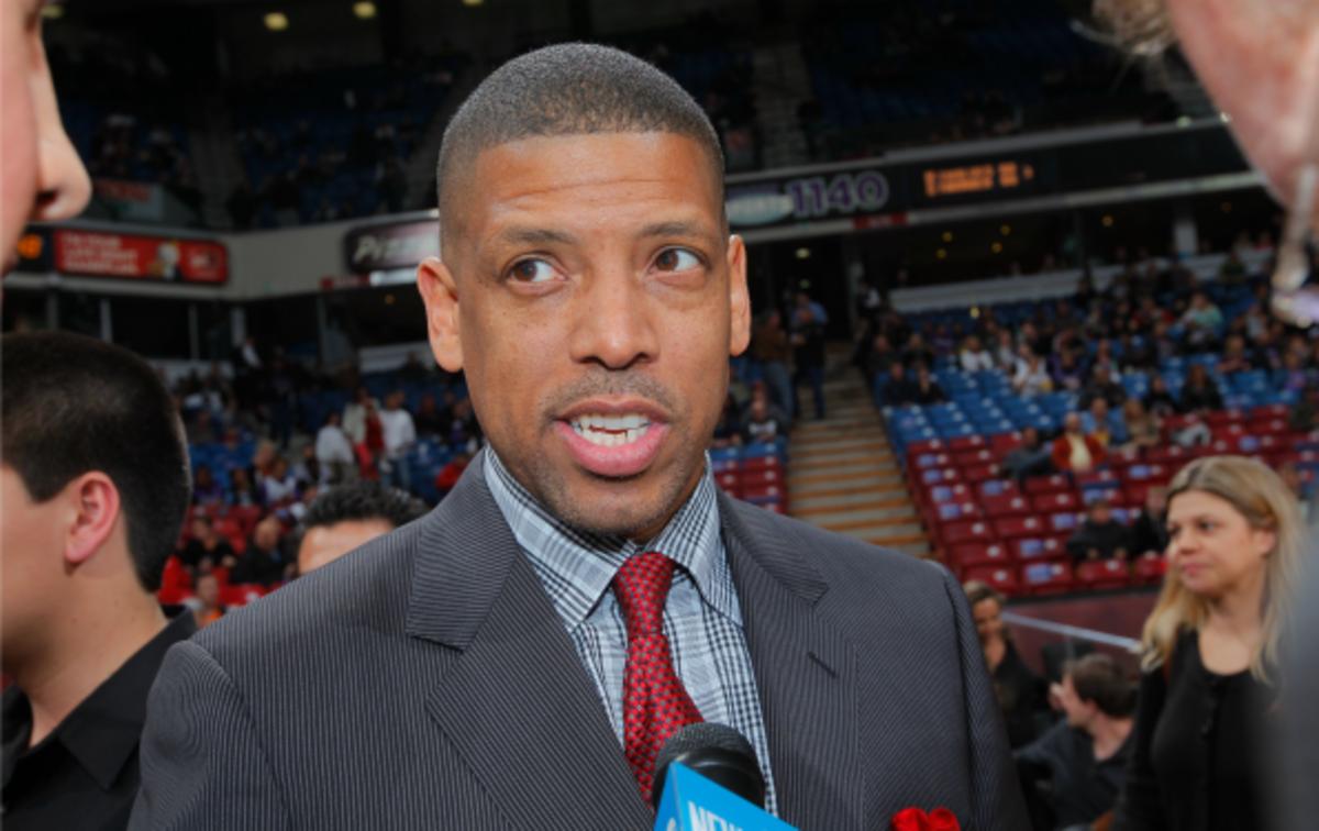 Kevin Johnson has been helping the NBPA in their search for a new executive director. (Rocky Widner/National Basketball/Getty Images)