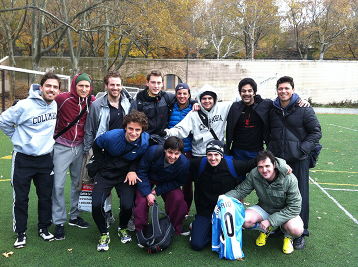 Ancic (sitting second from right) after a soccer game in New York.