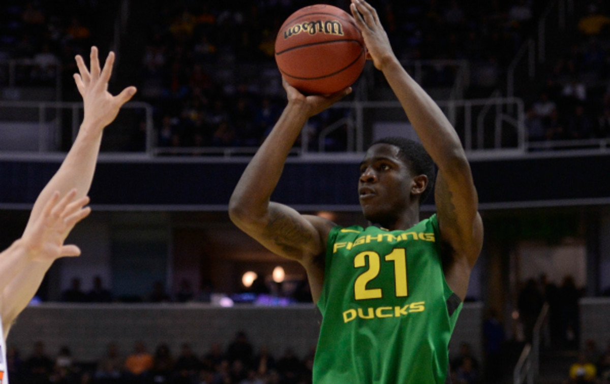 Damyean Dotson would have been the Ducks second-best returning scorer next season. (Thearon W. Henderson/Getty Images)