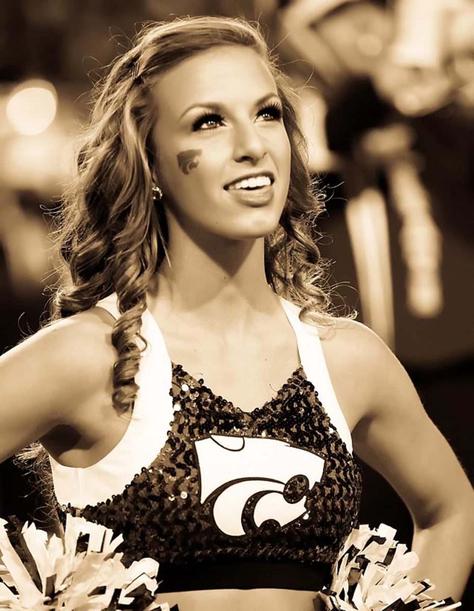 140618144708-02-claire-game-kstate-a08x8877-single-image-cut.jpg