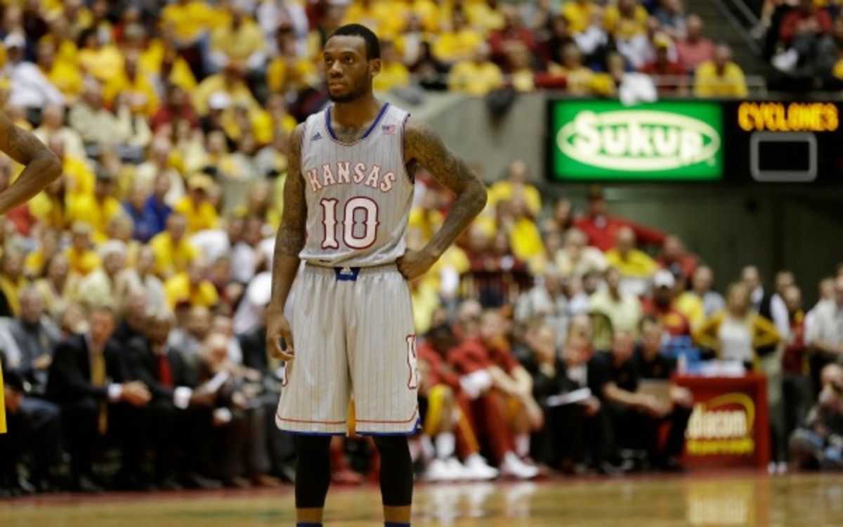 Naadir Tharpe