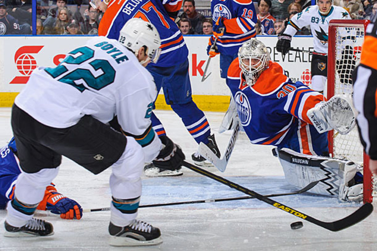 Goalie Ben Scrivens of the Edmonton Oilers sets a modern NHL saves record.