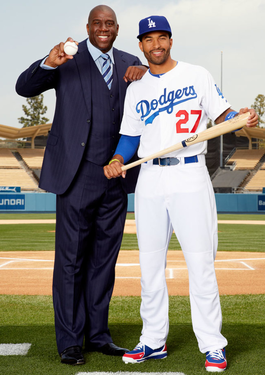magic-johnson-matt-kemp-opxu-114281.jpg