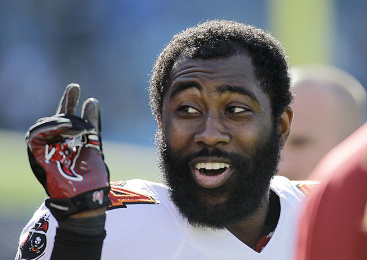 New England Patriots cornerback Darrelle Revis  has returned to full health in his recovery from an ACL injury.