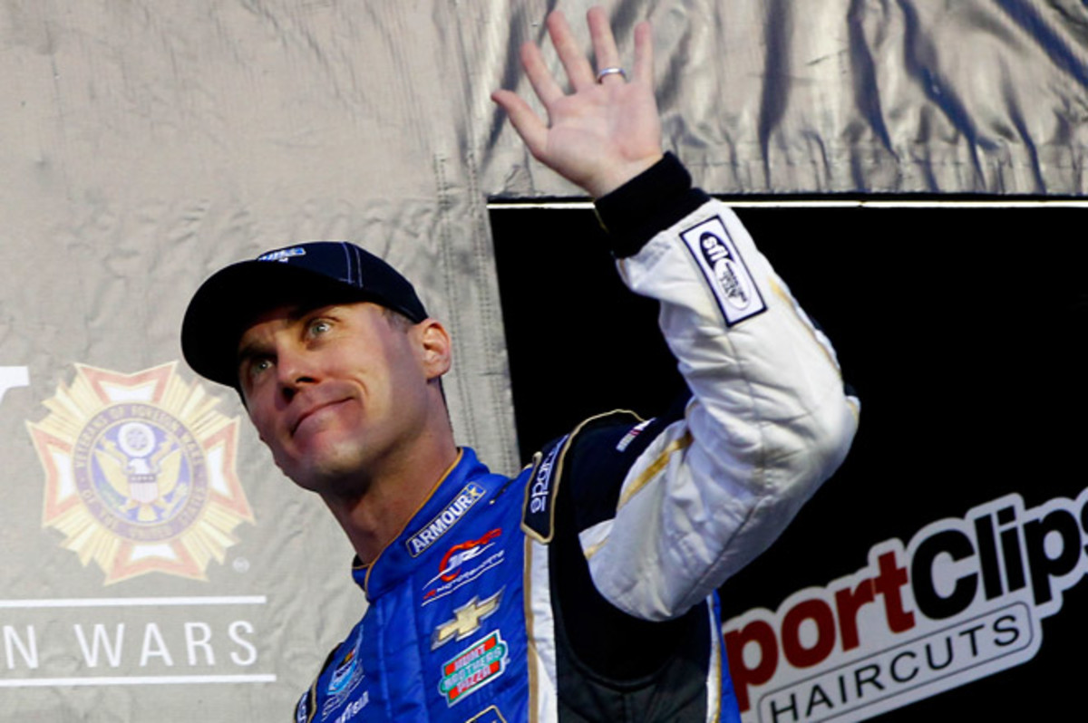 Kevin Harvick wins first career pole at Darlington Raceway - Sports