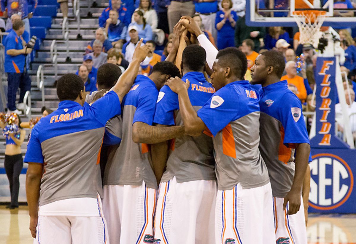 The Gators are the new No. 1 team in the AP poll and the new No. 1 overall seed in our Bracket Watch.