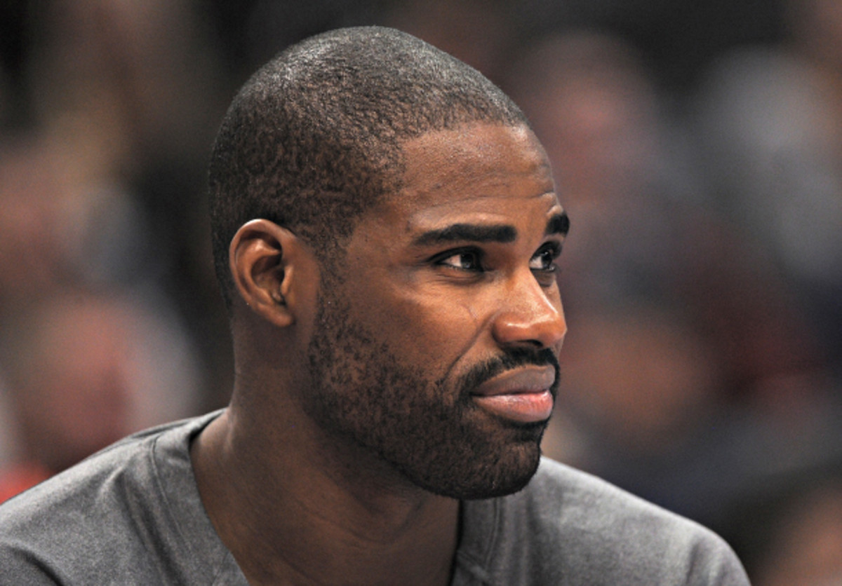 Antawn Jamison will be a Clipper no more. (Lisa Blumenfeld/Getty Images)