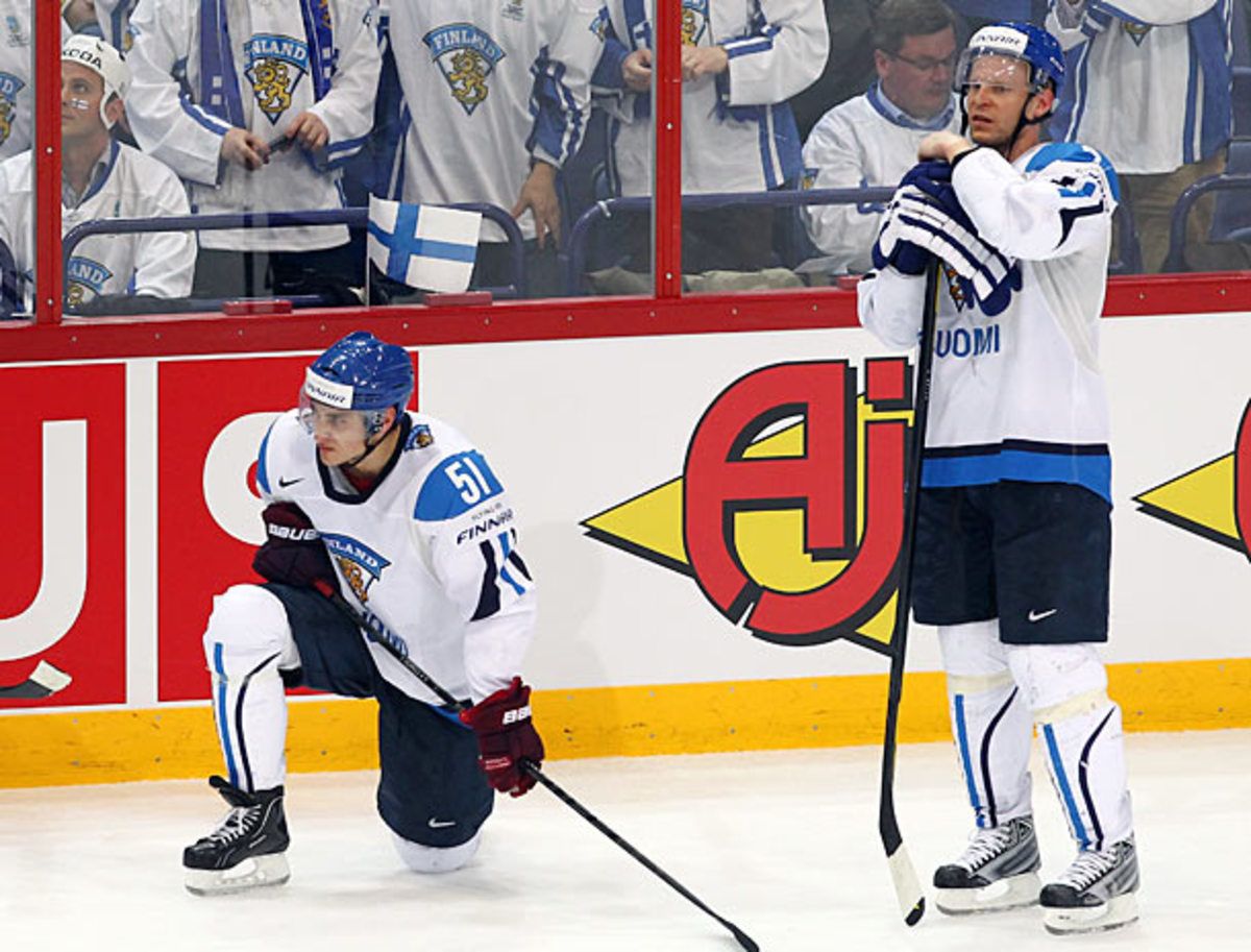 Valtteri Filppula and Mikko Koivu of Team Finland