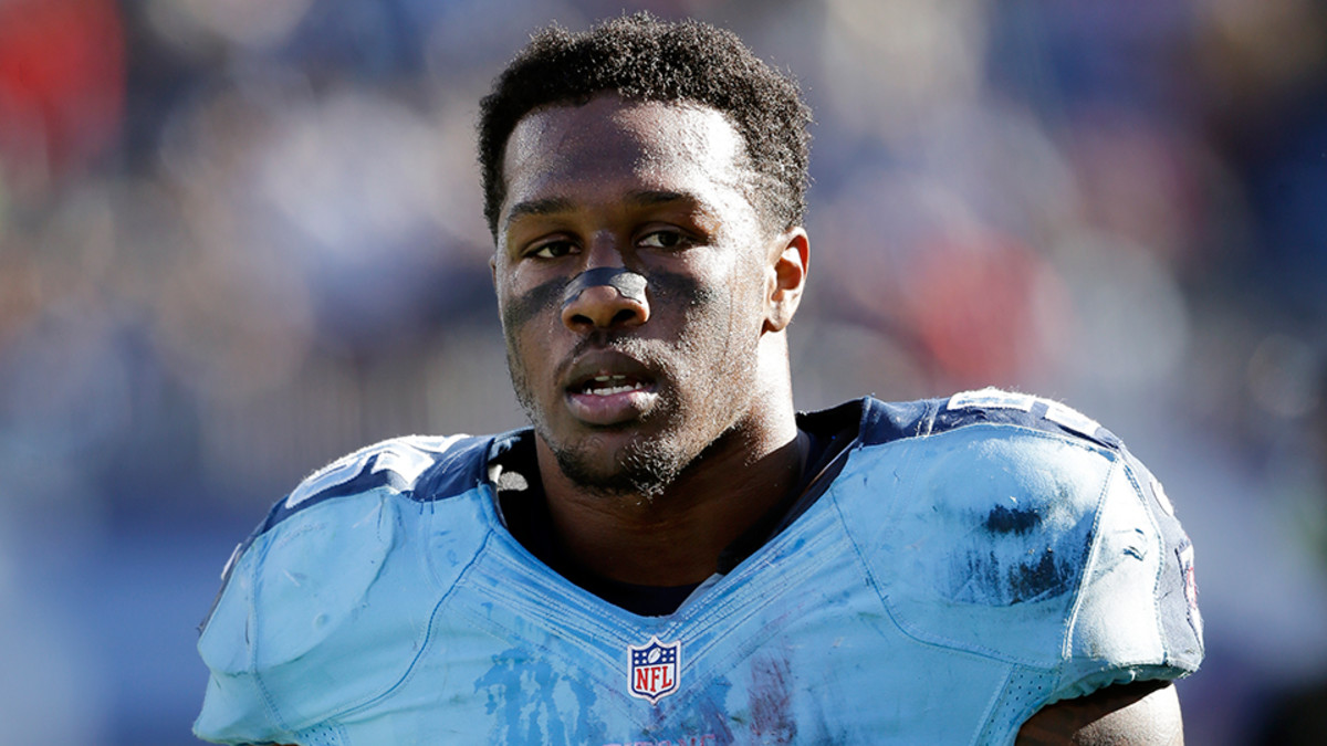 The Tennessee Titans trade Akeem Ayers to New England Patriots pending