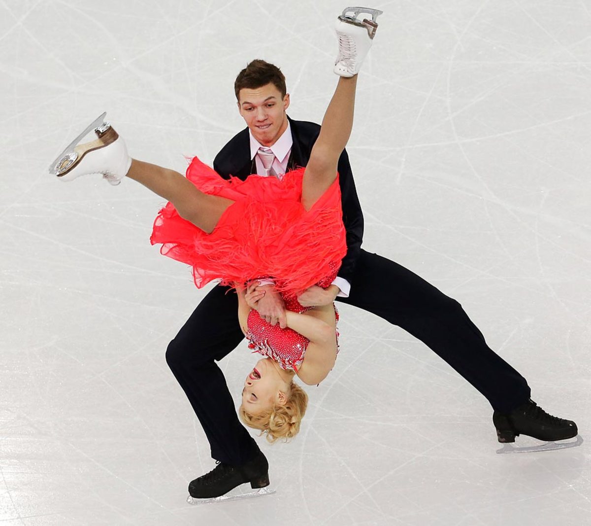 Fashion on Ice at the Olympic Games - Sports Illustrated, image size:1200x1067