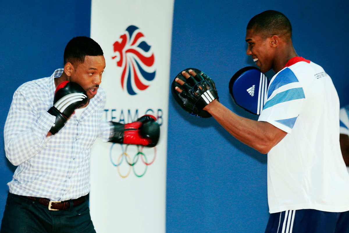 2012-Will-Smith-Anthony-Joshua.jpg