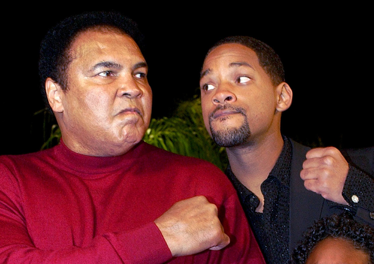 2001-Will-Smith-Muhammad-Ali.jpg