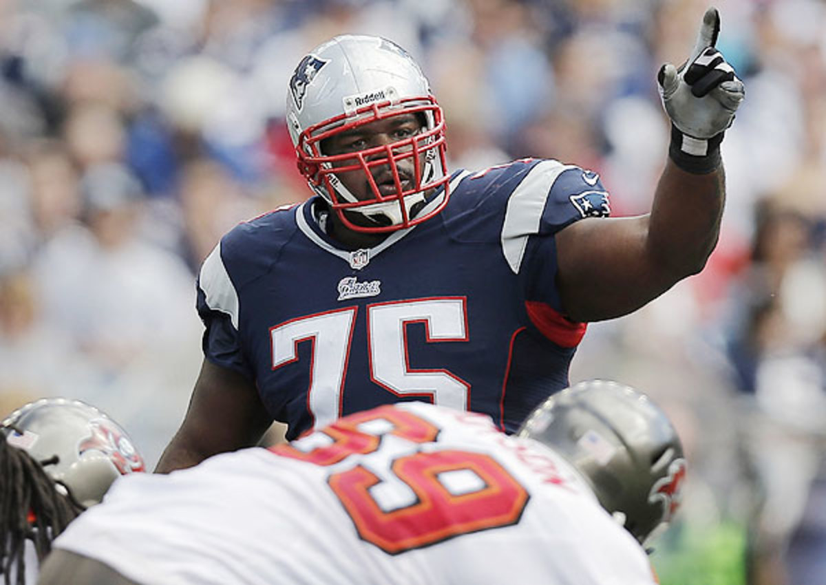Defensive tackle Vince Wilfork agreed to a three-year contract extension with the New England Patriots