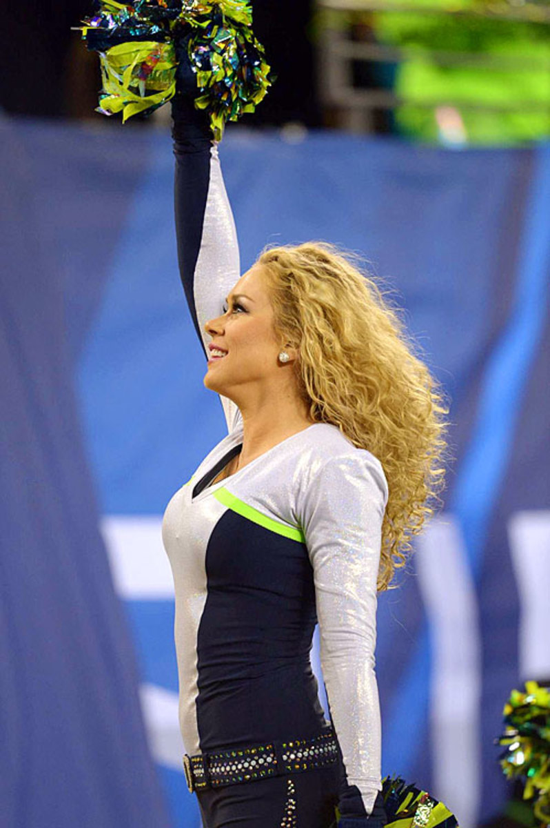 140203165117-seattle-seahawks-super-bowl-xlviii-cheerleaders-op6c-119150-mid-single-image-cut.jpg