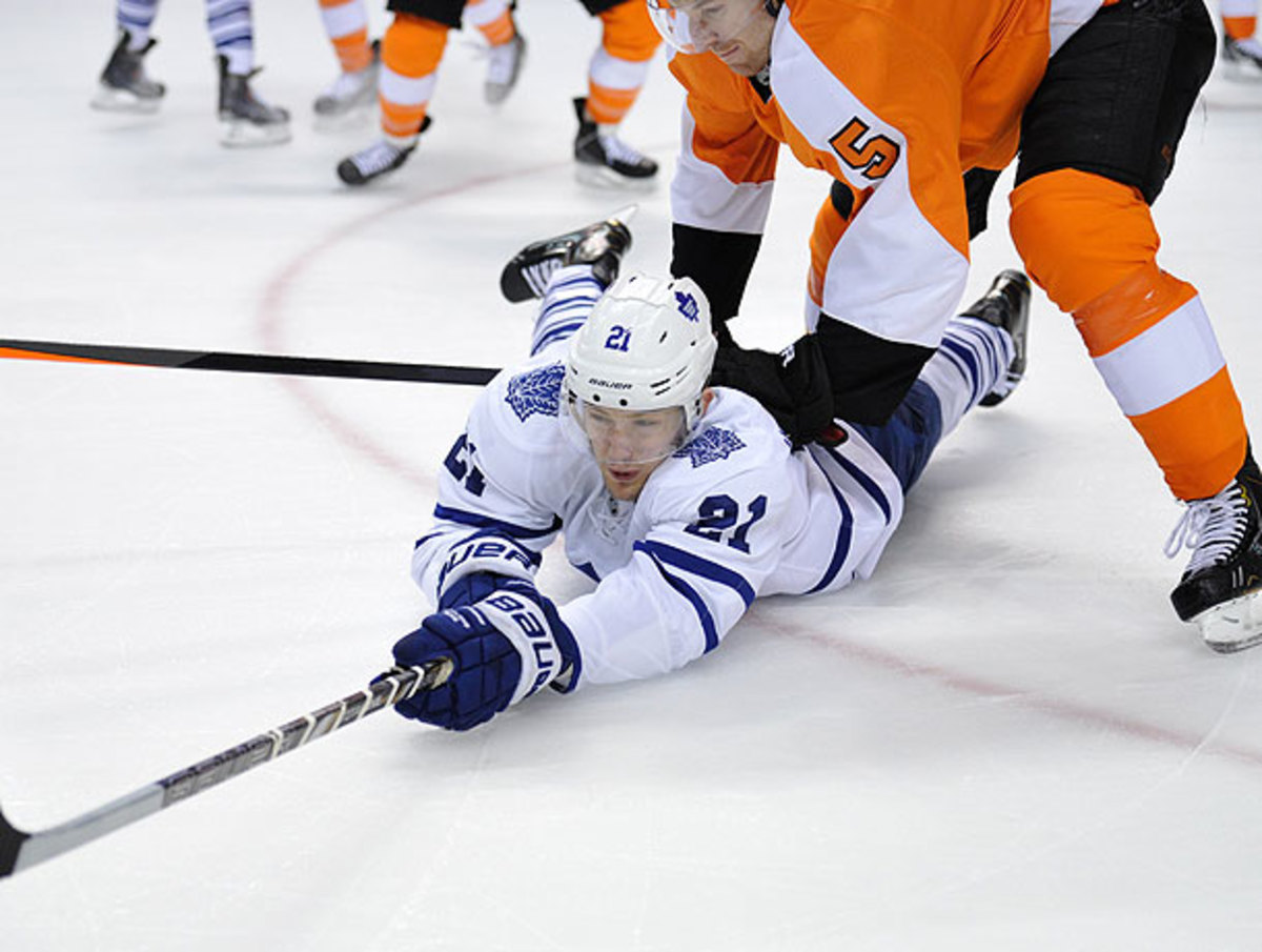 James van Riemsdyk and the Maple Leafs have fallen both on the ice and in the standings. (Derik Hamilton/Icon SMI)