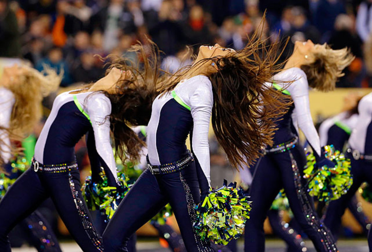 140203165045-seattle-seahawks-super-bowl-xlviii-cheerleaders-ap178220084371-15-single-image-cut.jpg
