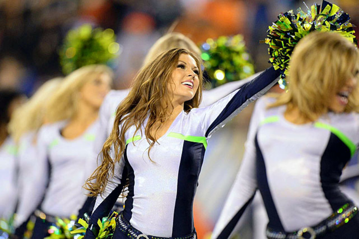 140203165140-seattle-seahawks-super-bowl-xlviii-cheerleaders-op6j-62298-mid-single-image-cut.jpg
