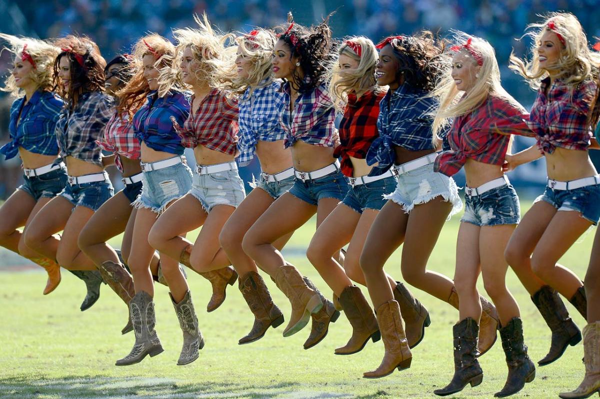Tennessee-Titans-cheerleaders-AP760335563549_4.jpg