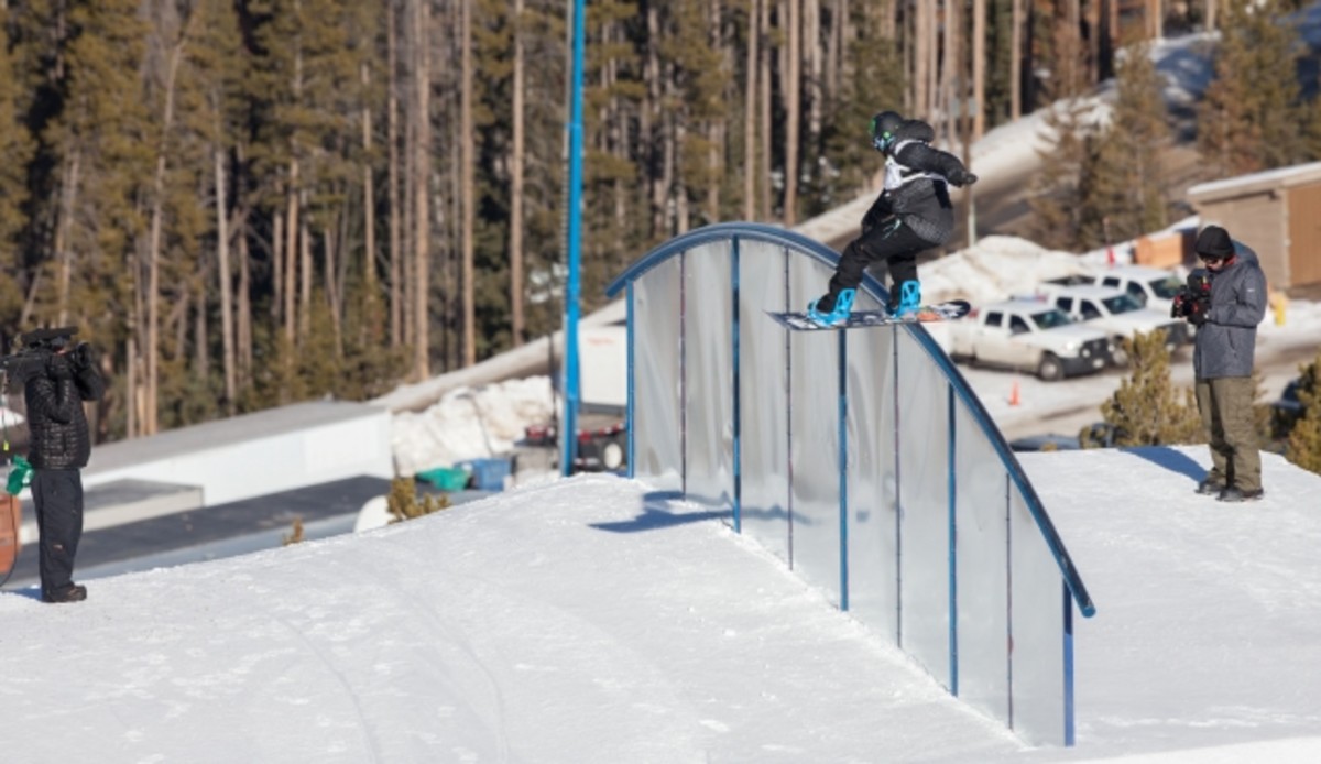 Peetu_Piiroinen_Mens_Snowboard_Slopestyle_Finals_Dew_Tour_ION_Championships_Breckenridge_02_0.jpg