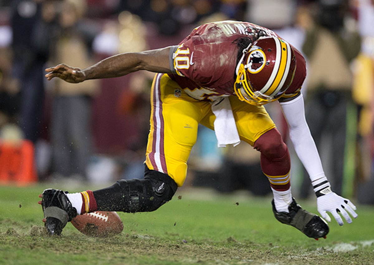 Robert Griffin III to lose bulky brace in 2014, hopes to regain rookie form