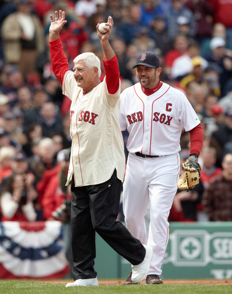 2011-Carl-Yastrzemski-Jason-Varitek-opy7-61088.jpg
