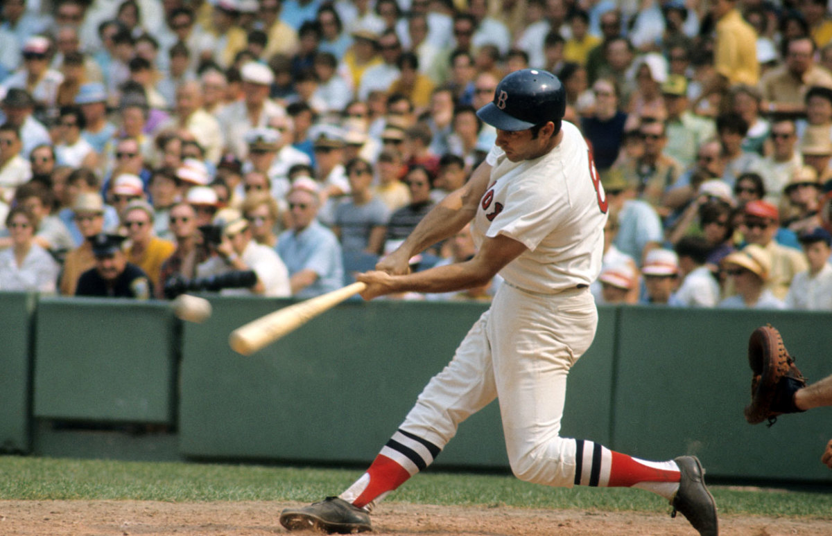1970-Carl-Yastrzemski-080060490.jpg