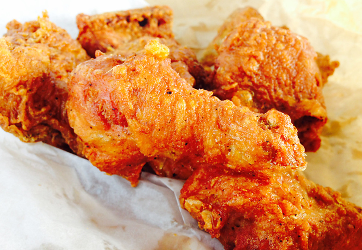 gus-chicken-memphis-punt-pass-pork