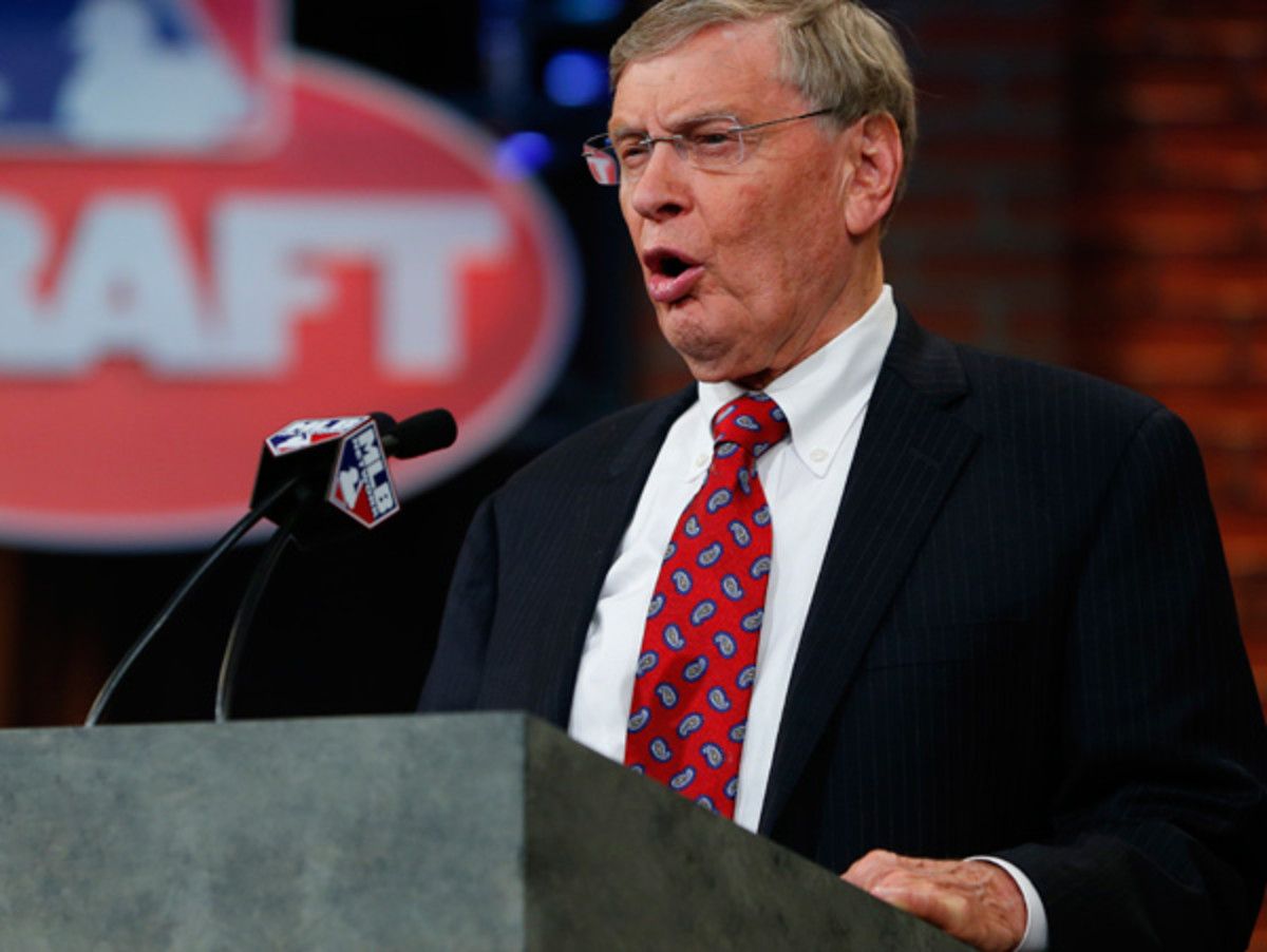 Bud Selig was at the podium for the first round his final MLB First-Year Player Draft on Thursday. (Rich Schultz/Getty Images)