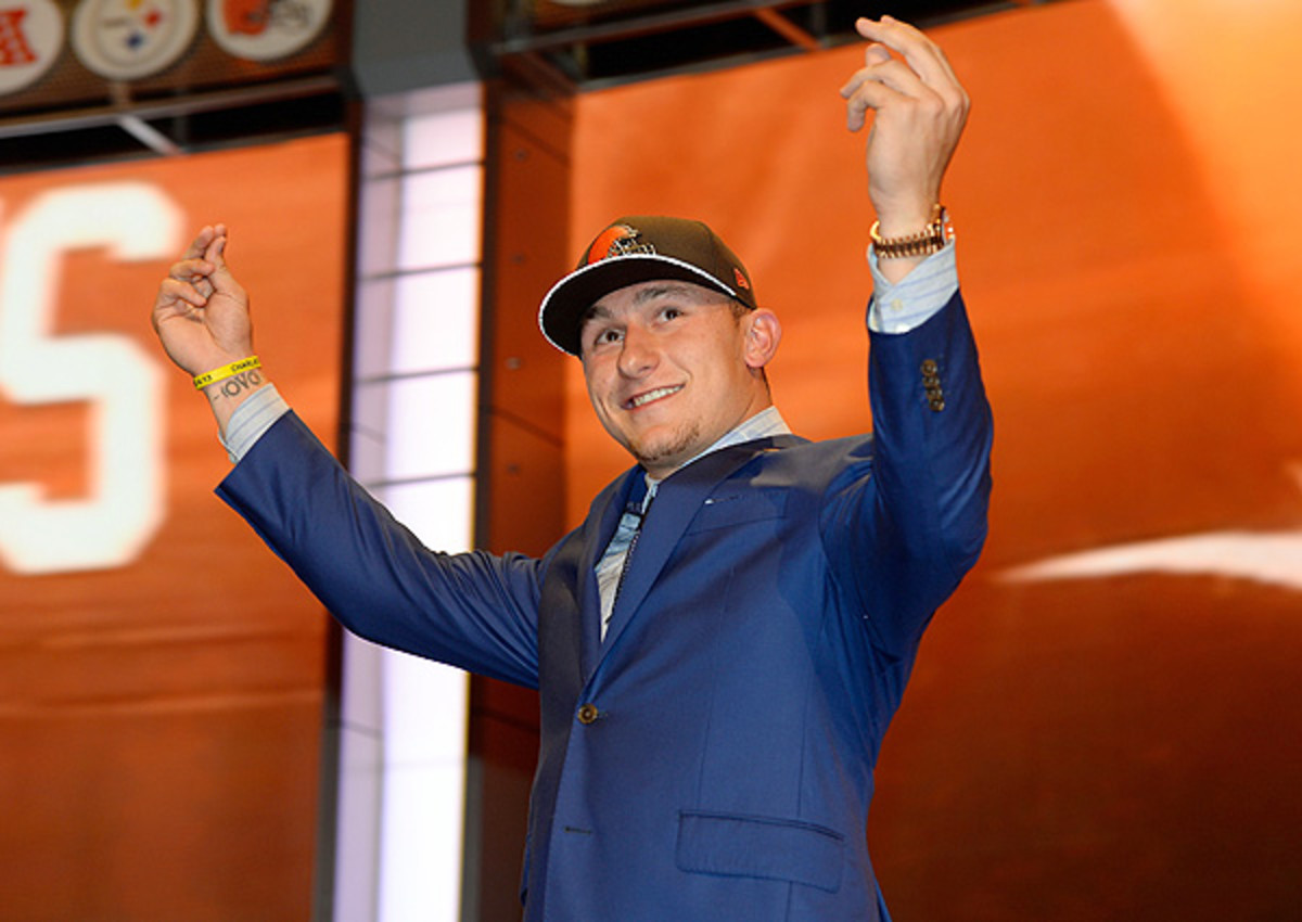 Hall of Fame quarterback Joe Namath defends Johnny Manziel