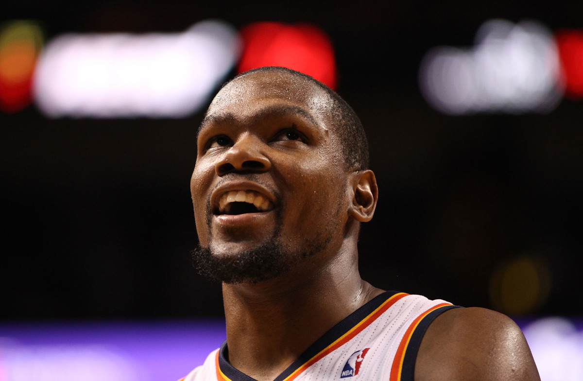 Oklahoma City Thunder's Kevin Durant hand-delivered Nike ...