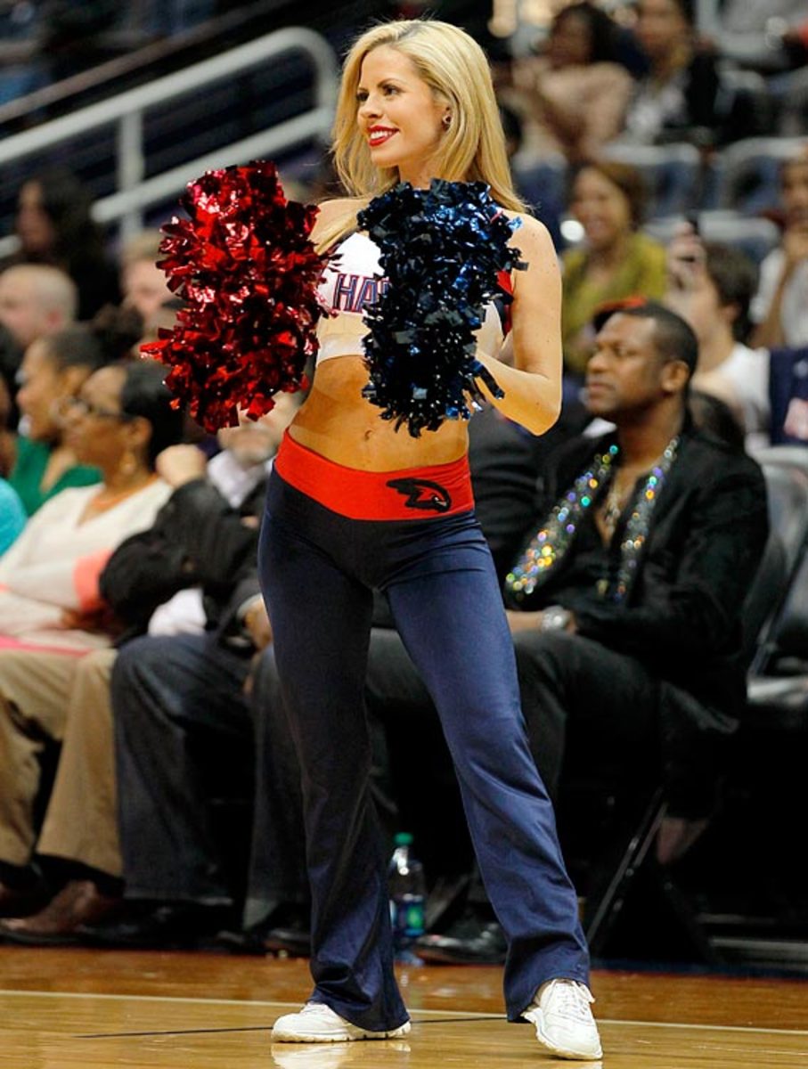 140425175611-atlanta-hawks-cheerleaders-d17a6f8aaa3f4e2daab67d2c24afebfa-0-single-image-cut.jpg