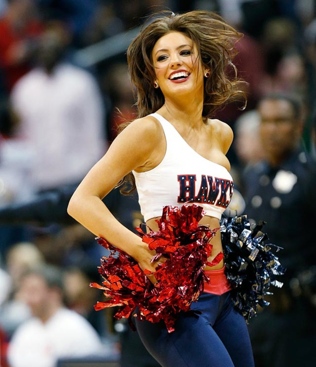 140425175420-atlanta-hawks-cheerleaders-330abc1263234a1c85fe8a889a45ffde-0-single-image-cut.jpg