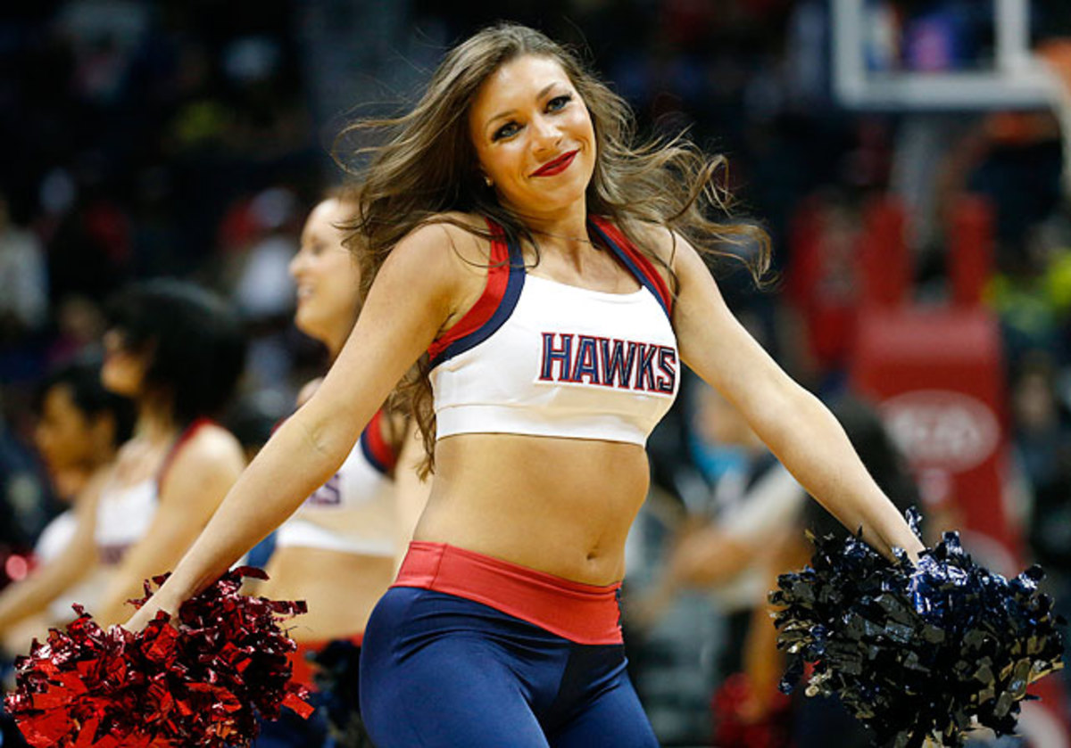 140425175511-atlanta-hawks-cheerleaders-72bcc76d5ef84a64a458fe877f4afb27-0-single-image-cut.jpg
