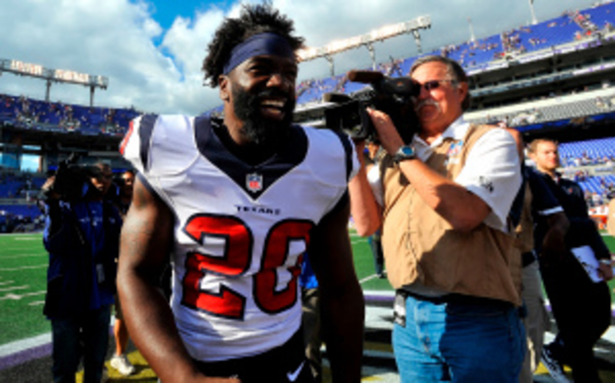 Ed Reed tweeted his thanks Tuesday to the City of Houston and the Texans. (Larry French/Getty Images)