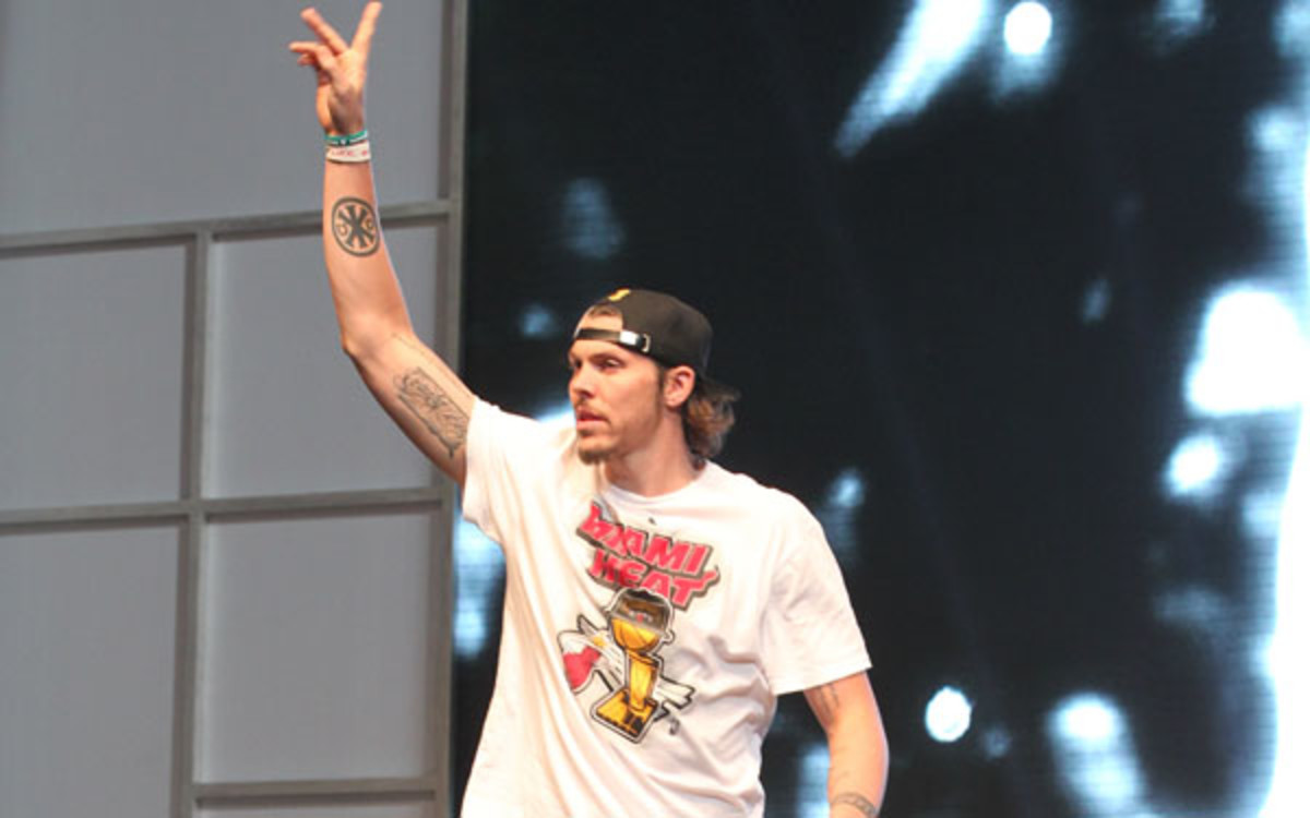 Free-agent Mike Miller will reportedly sign a deal with the Memphis Grizzlies.  (Ned Dishman/National Basketball)