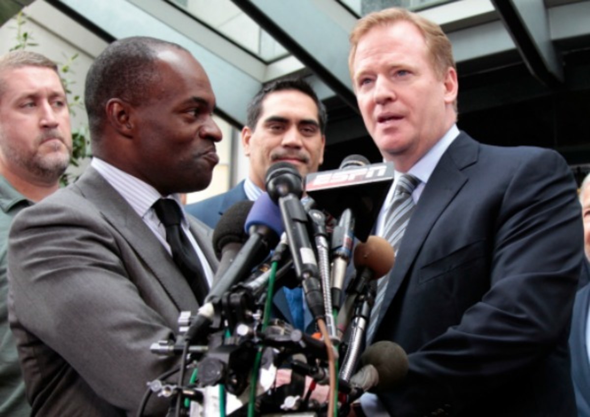 NFLPA executive director DeMaurice Smith and NFL commissioner Roger Goodell are closer to an HGH testing policy. (Rob Carr/Getty Images)