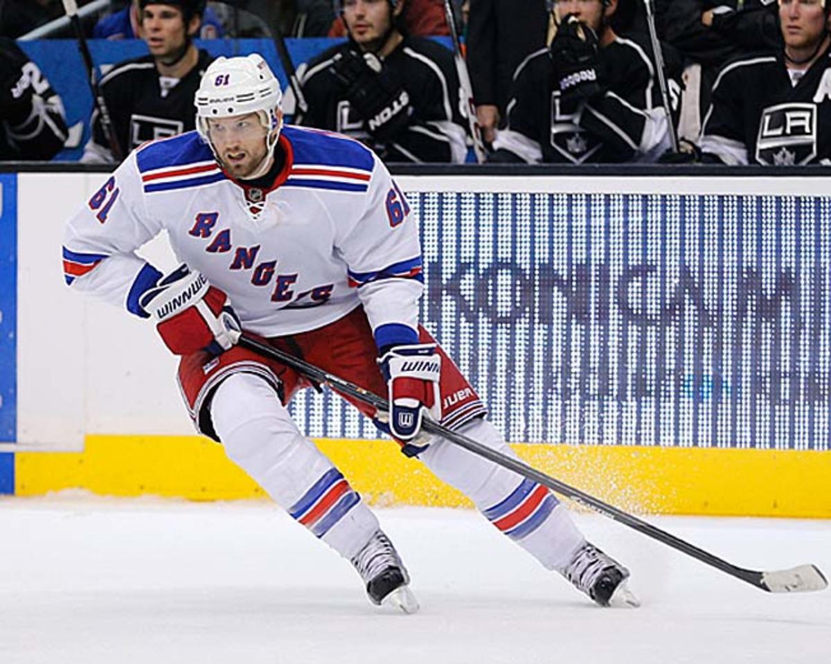 Rick Nash returns to New York Rangers; Buffalo Sabres shuffle roster