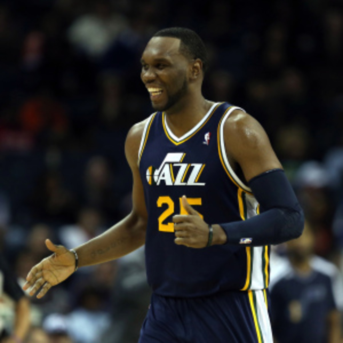 Al Jefferson could be headed to the Spurs. (Streeter Lecka/Getty Images)