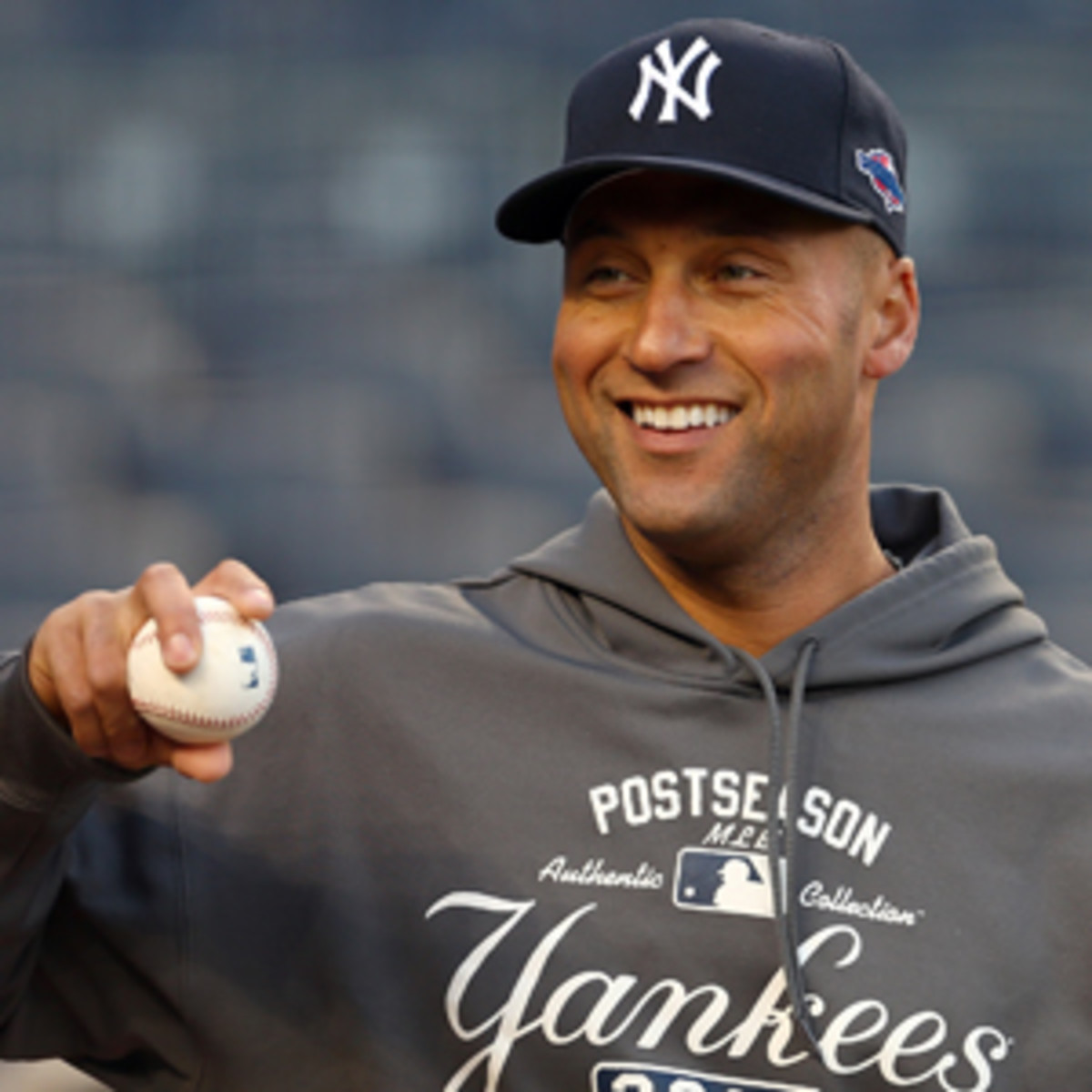 Derek Jeter hopes to be ready for the Yankees' Opening Day. (Elsa/Getty Images)