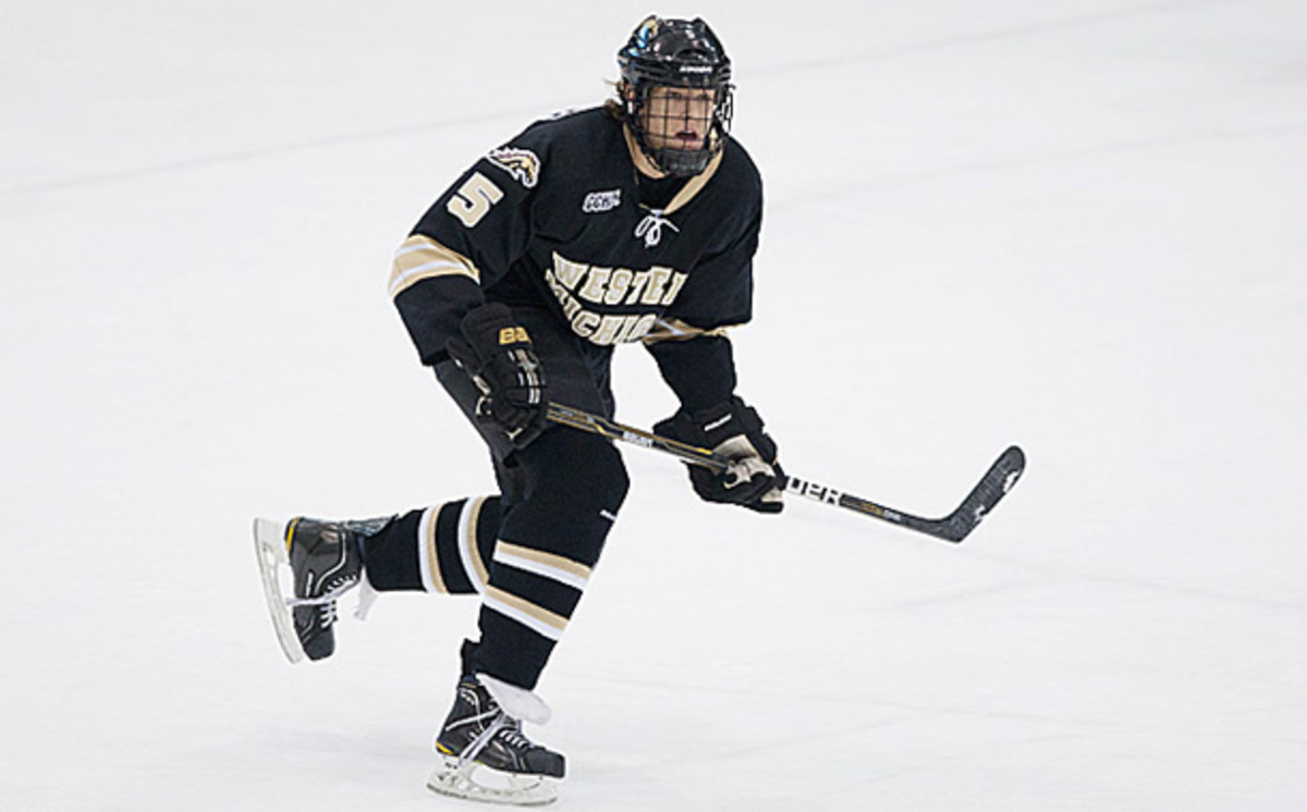 Dan DeKeyser signs with Detroit Red Wings