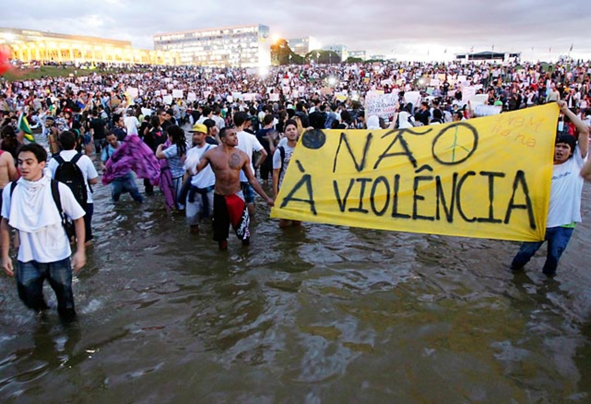 130619154452-brazil-protest-09b8f511e63-0-single-image-cut.jpg