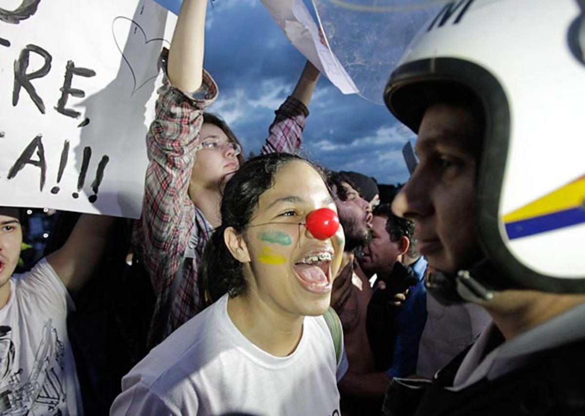 130619154515-brazil-protest-5f7bf2db6a-0-single-image-cut.jpg