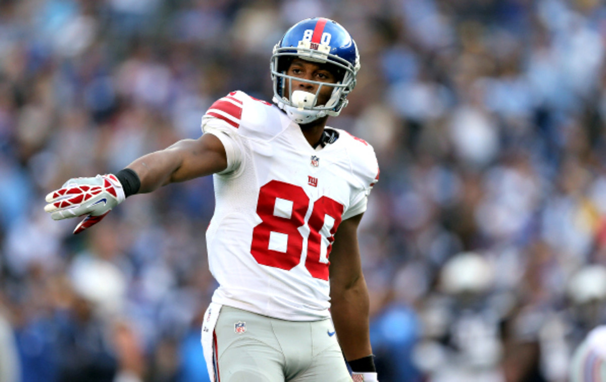 Victor Cruz leads the Giants with 71 receptions this season. (Jeff Gross/ Getty Images)