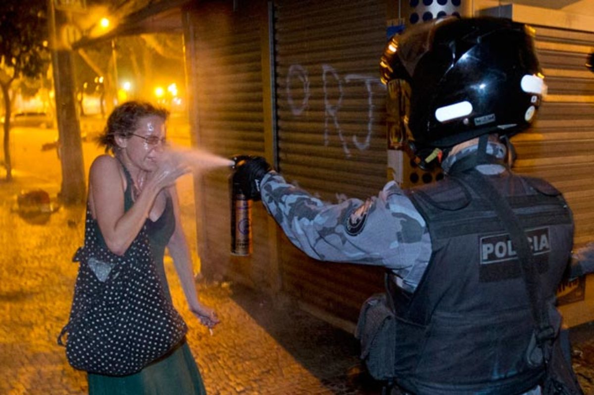 130619154455-brazil-protest-0fe7efdcff9c-0-single-image-cut.jpg